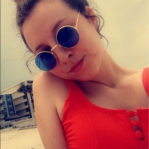 Meet your Posher, Summer